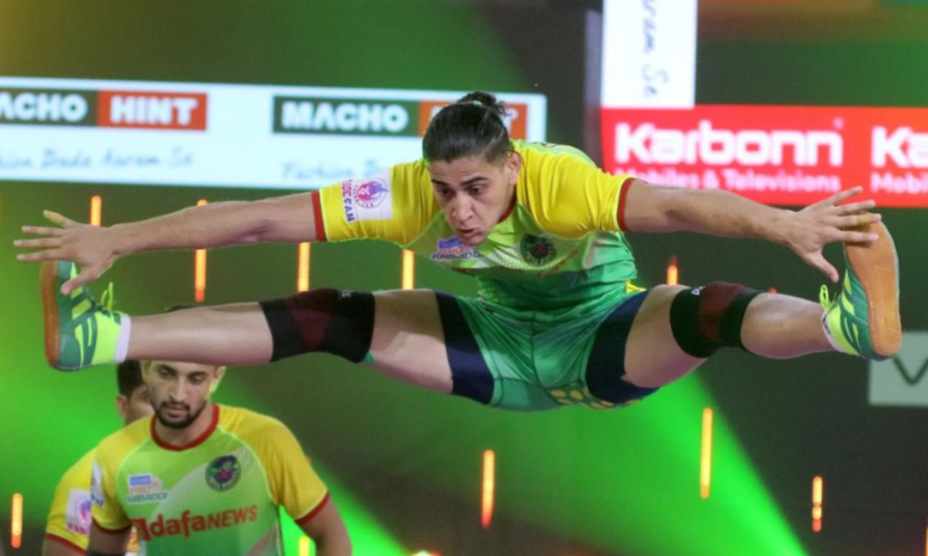 Shadloui Chiyaneh Makes Kabaddi History: Lands Record Deal At PKL ...